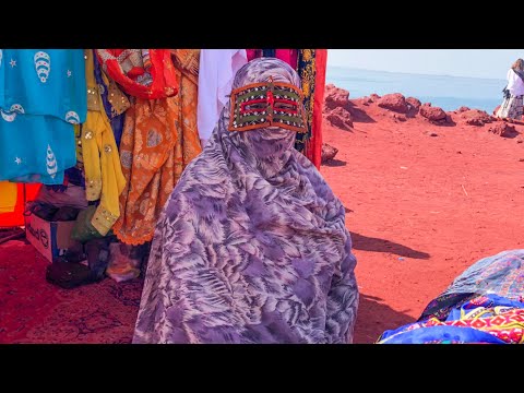 İranlı Kızla Burkalı Kadınların Yaşadığı Hürmüz Adasını Geziyoruz #24