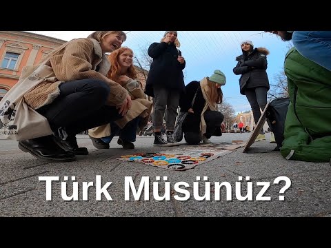 Sırp Kızlar Bileklik Tezgahıma Gelip Bakın Ne Dedi! Sırbistan'da Bileklik Satarak Gezmek #6