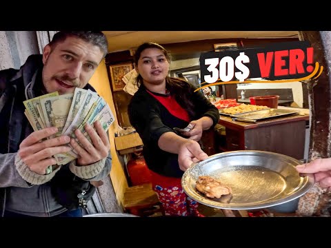 Nepal'in EN PAHALI Şehrinde KAÇAK Geziyoruz!! ( Bhaktapur Sokak Yemekleri )-229🇳🇵