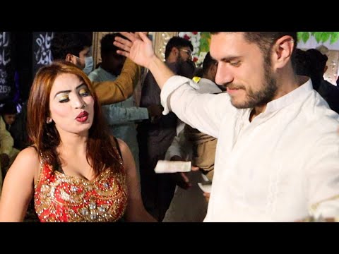 PAKİSTAN'DA YASA DIŞI KÖY DÜĞÜNÜ  🇵🇰- 97