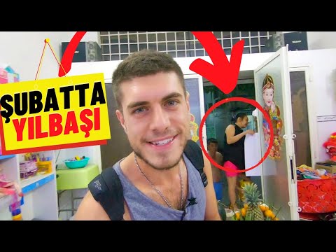 Vietnam Arka Sokaklarında Hiç Tanımadığım Bir Eve Girdim! Şubatta Yılbaşı Kutluyorlar!-28