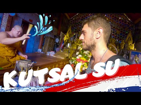 TAYLAND TAPINAK RAHİBİ ÜSTÜME KUTSAL SU ATTI!-7