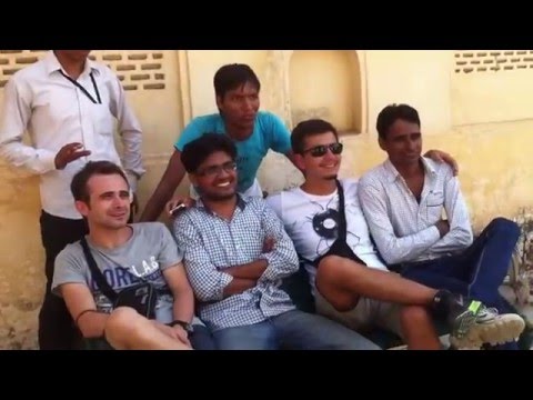 Amber Kalesinde Sürekli Fotoğraf Çektirmeceler