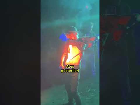 Tayland'da Çılgın Orman Partisine Gittim! 🤩 #shorts