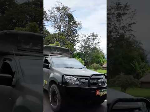 Papua'da İç Savaşın Ortasına Düştüm