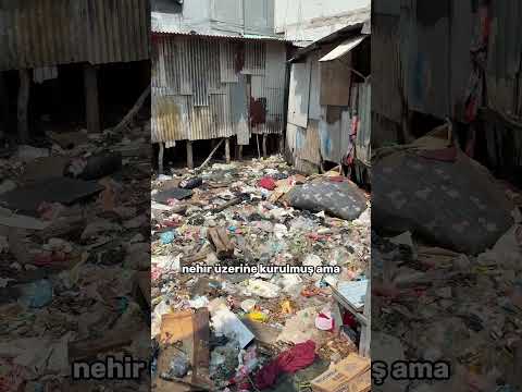 Endonezya'da Çöp Nehri - Nehir Akmıyor | Cakarta