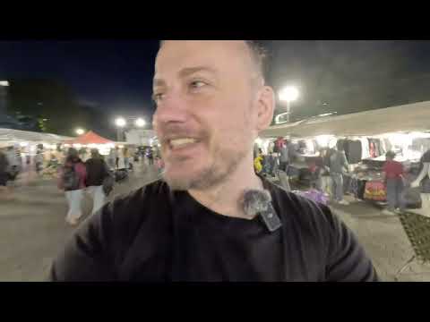 KAMBOÇYA SOKAK Yemekleri! Yılan, Böcek - Her Şeyi Yiyorlar 