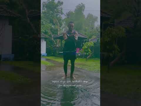 Yavaş Yavaş Ölürler Seyahat Etmeyenler