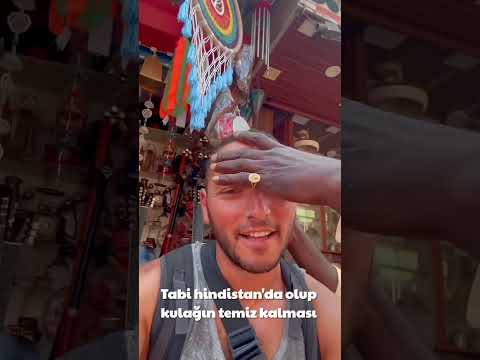 Hindistan’da Seyyar Kulak Temizlikçileri