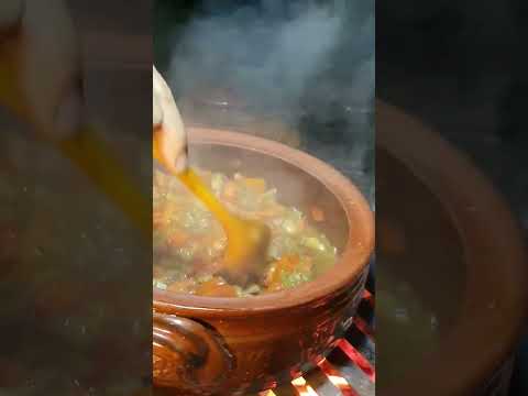 Kamp Lezzetleri - Güveçte Kuzu