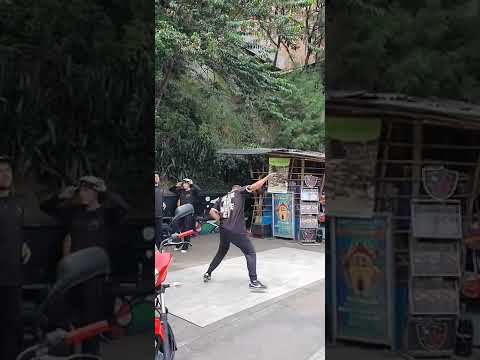 Bir Zamanlar Uyuşturucu Satılan Yerlerde Şimdi- Colombia/Medellin