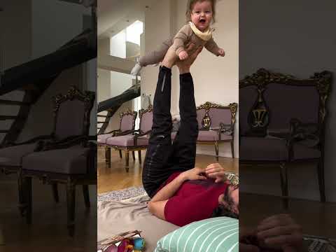 6 Aylık Oğlumla Yoga Denemesi