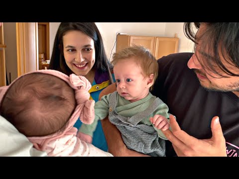 Adanalı Arkadaşı Geldi (Aynı gün doğmuşlardı)