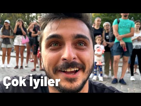 Ukrayna'da her yerden çıkıyorlar