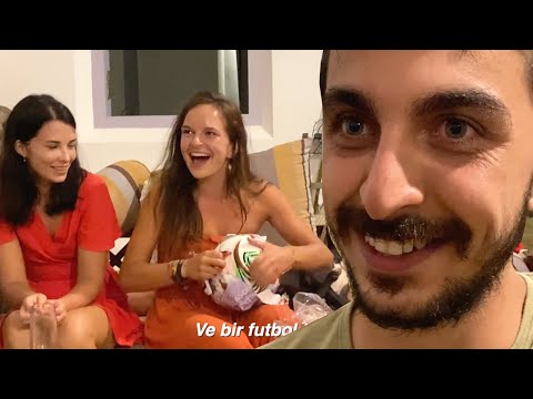 Bu Oyunda Hediye Çalmak Serbest