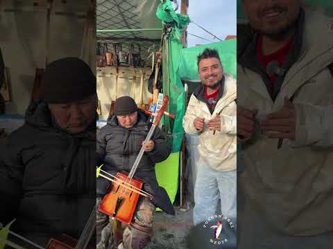 Adamın çaldığı müziği bilen var mı?