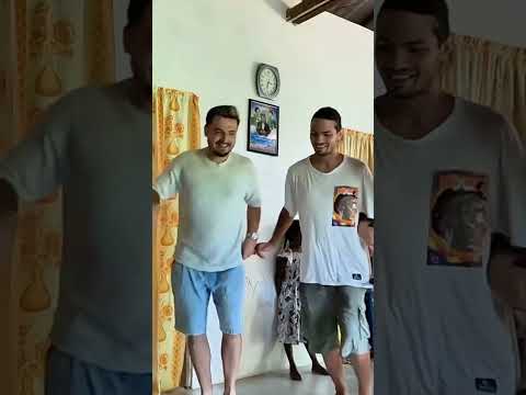 Siyasi olmayan her partide varız şükür