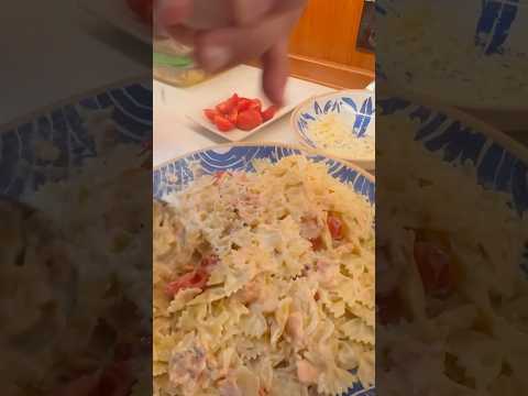 Ayhan Sicimoğlu Usulü Makarna! #shorts