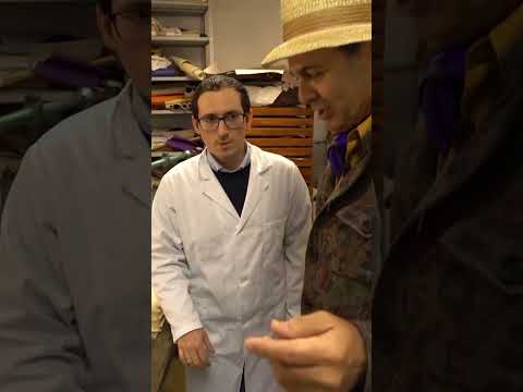 Kuzu Derisinden Parşömen 📜 | Ayhan Sicimoğlu #shorts