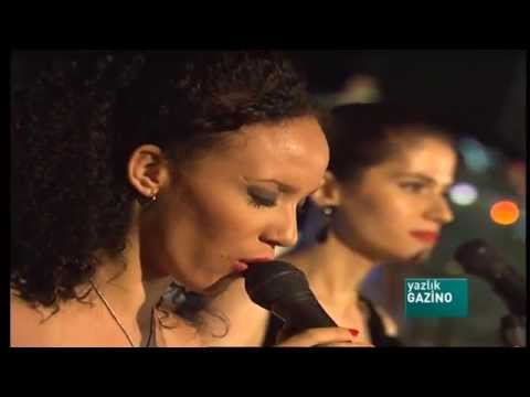 Ayşe Sicimoğlu "Padre E Hija" Live Performance