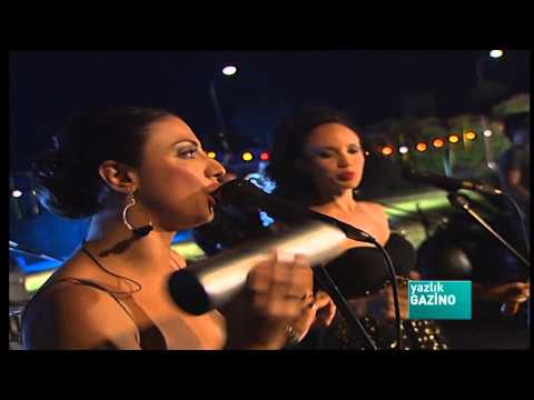 Latin All Stars "Moliendo Cafe" Live Performance