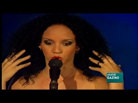 Latin All Stars "Idilio" Live Performance