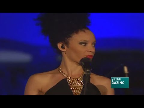 Latin All Stars "Todo Tiene Su Final" Live Performance