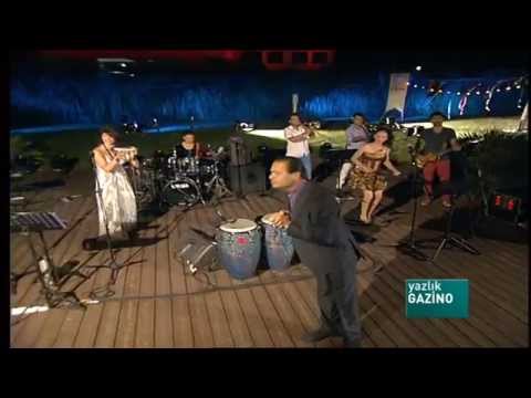 Yazlık Gazino - Ayşe Sicimoğlu