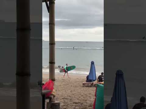 Partilemek Güzel Ama Dünyayı Gezmek… 🌴🌊🪨