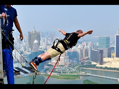 233 Metreden Bungee Jumping - Macau Tower