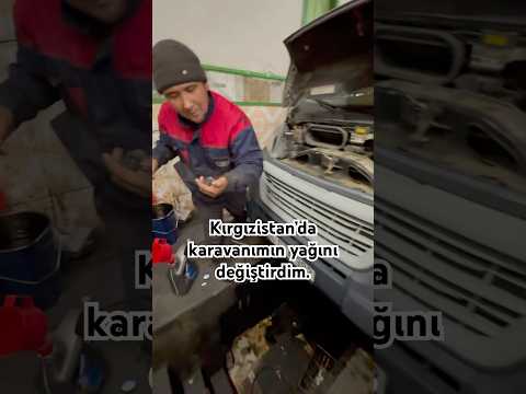 Kırgızistan’ın Karakol şehrinde 8.000 km’de karavanımın yağını değiştirdim 🚐 #karavan #worldtour