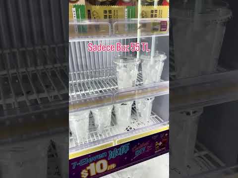 Hong Kong’da Buz Almak Bile Lüks! 🧊💸