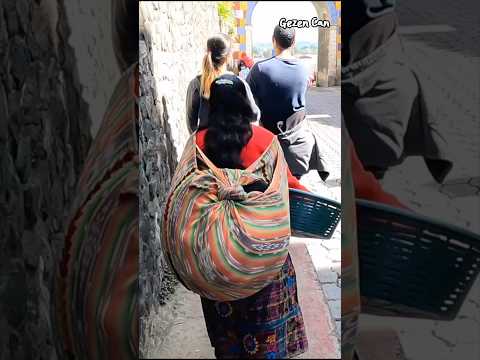 Yırtık Pantolon ile Maya yemekleri yiyoruz