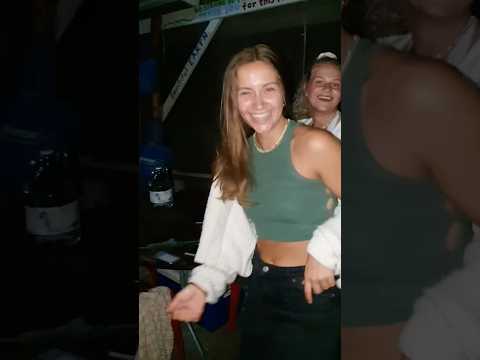 Hawaii’de ev sahibimiz gidince kudurduk 🥳