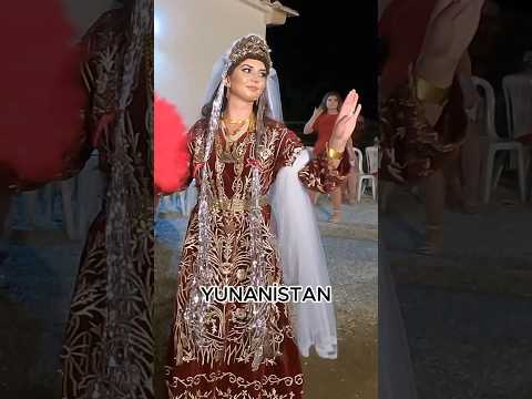 Yunanistan’da kına gecesine gittim