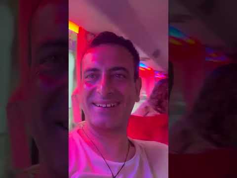 Yataklı Otobüste Yolcuya Pandik Atıyorlar - Vietnam