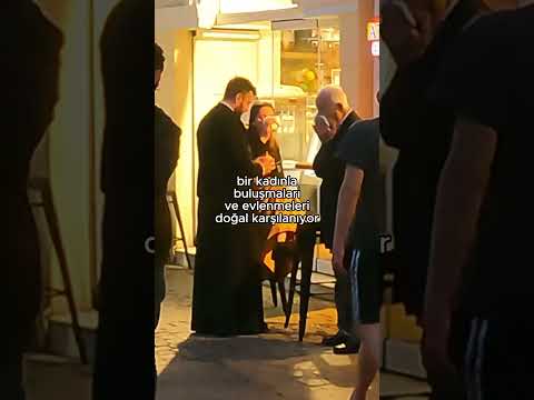 Yunan Rahip Sevgili Yapmış