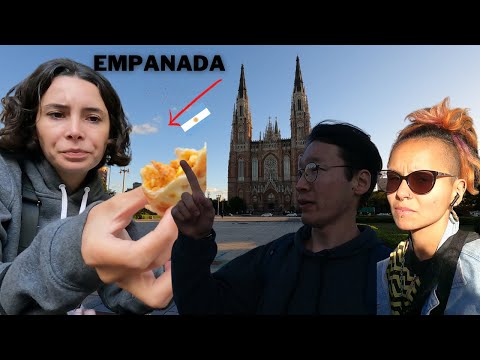 ARJANTİN TREN YOLCULUĞU | GÜMÜŞ ŞEHİR (LA PLATA) ÖĞRENCİ VE EĞLENCE ŞEHRİ | YEREL YEMEK EMPANADA